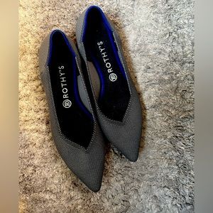 Rothy’s “The Point” dark grey sz11